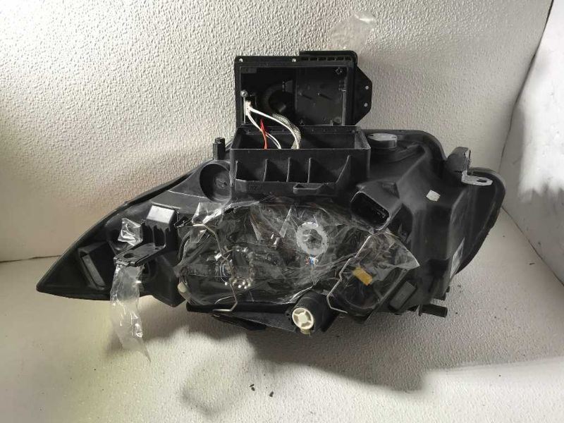 Right headlamp lens/housing used genuine OEM BMW 128I 2011-2013