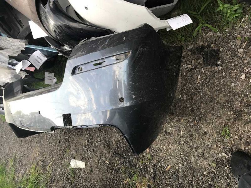 Defensa (parachoques) trasera usada original (OEM) BMW 528I 2011-2016