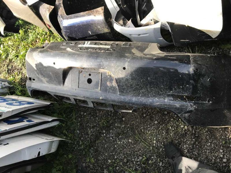 Defensa (parachoques) trasera usada original (OEM) Porsche 911 2013-2016
