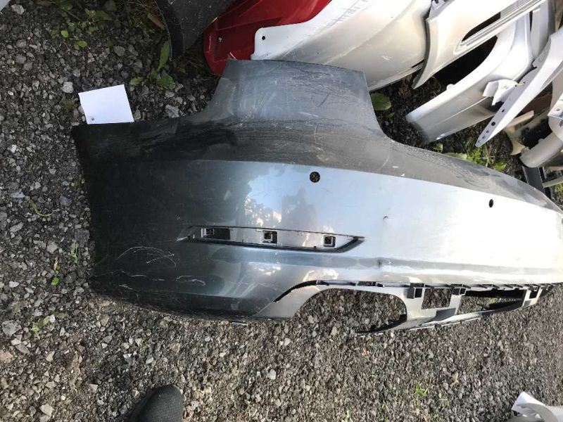 Defensa (parachoques) trasera usada original (OEM) Audi A8 Quattro 2011-2014