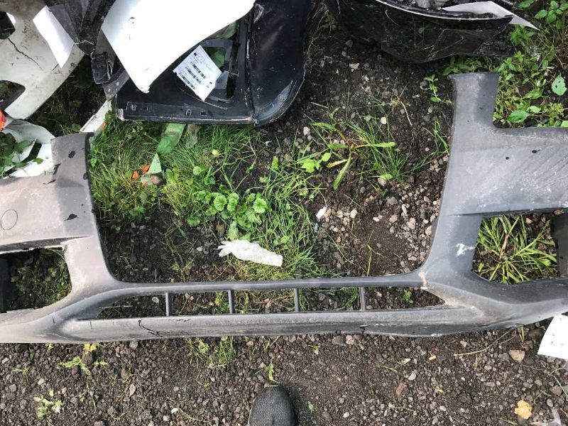 Defensa (parachoques) delantera usada original (OEM) Audi A4 2009-2012