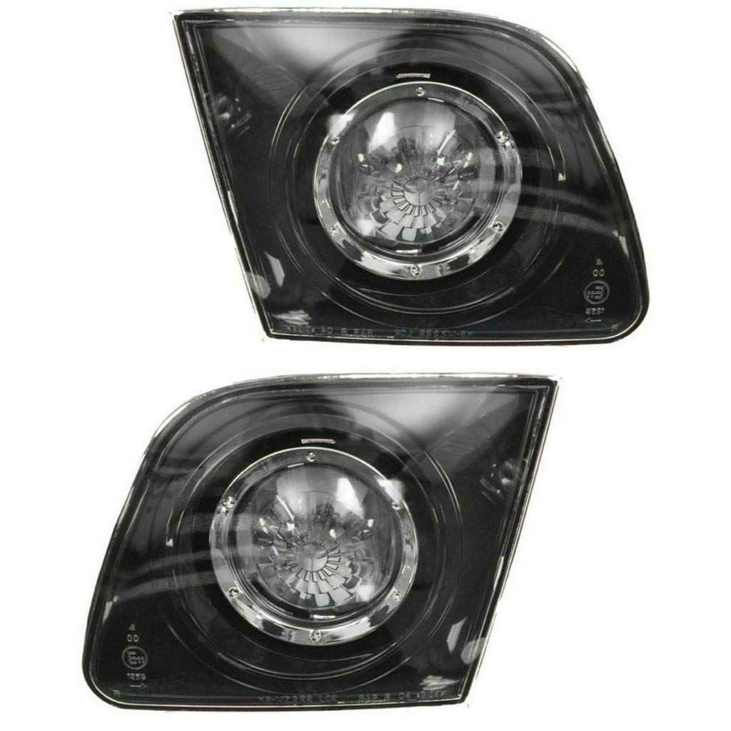 Right back up lamp assembly new aftermarket replacement Mazda 3 2004-2006