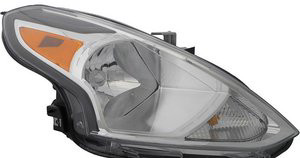 Right headlamp assembly composite new aftermarket replacement Nissan Versa 2015-2019