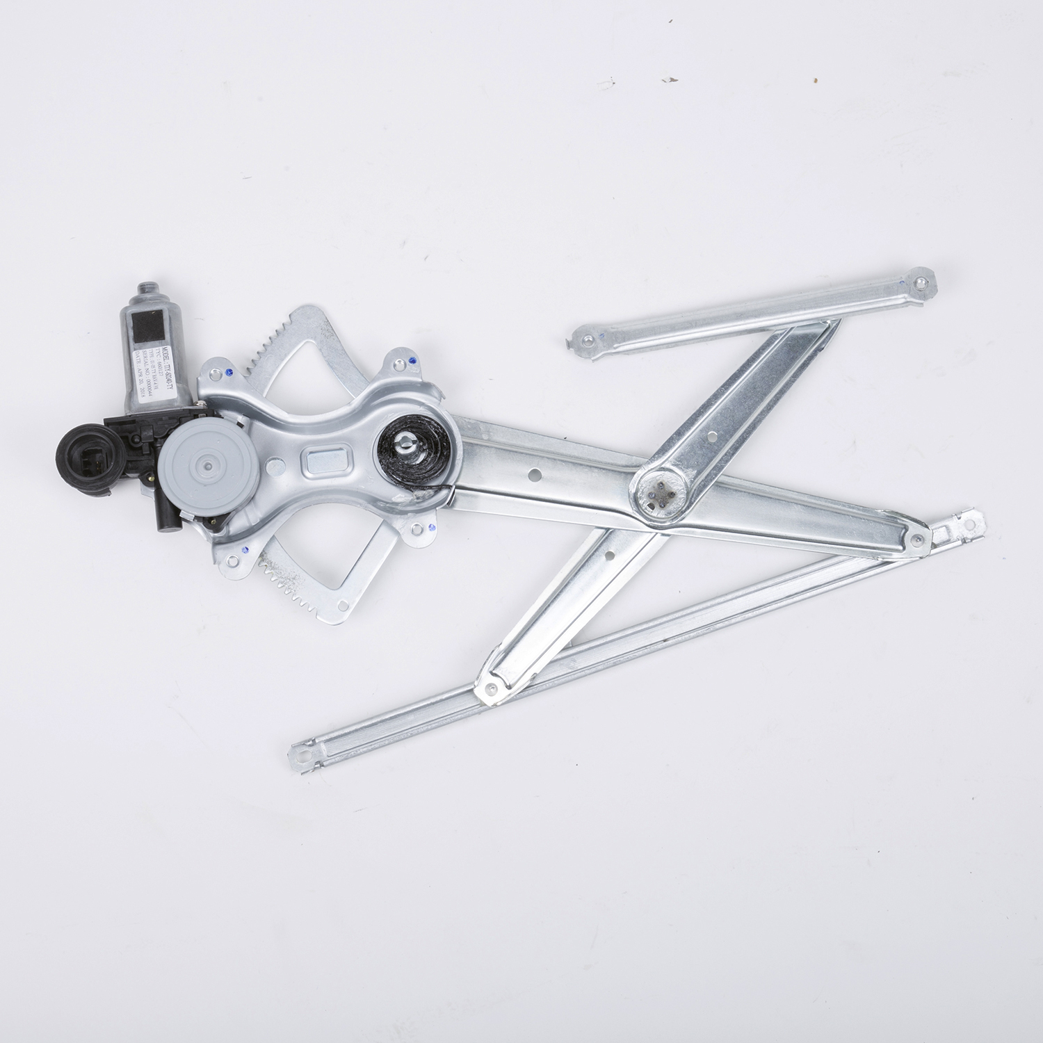 Right front door glass regulator new aftermarket replacement Toyota RAV4 2001-2005