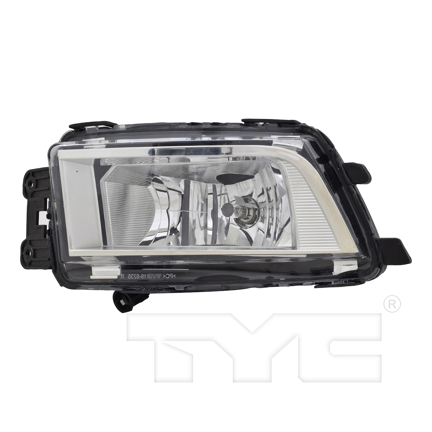Left fog lamp assembly new CAPA certified aftermarket Volkswagen Passat 2016-2019